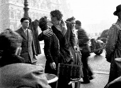パリが愛した写真家 ロベール・ドアノー＜永遠の3秒＞